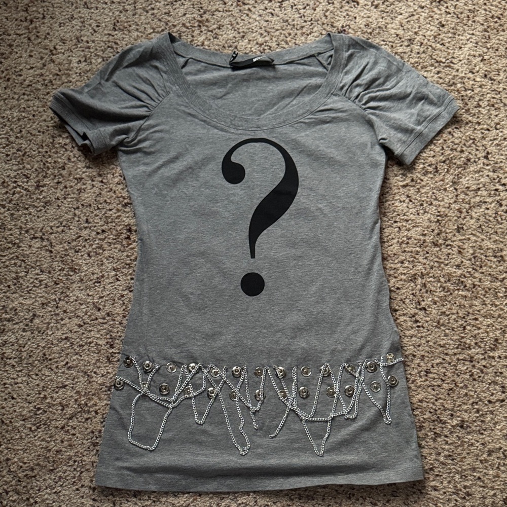 Chic Gray Embellished Women's Tee